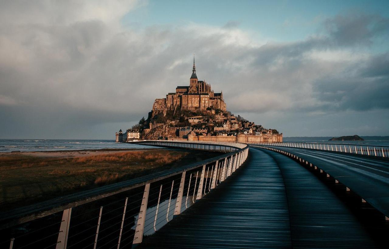 Gite Mont Saint Michel "Aucoeurdelabaie" Sains エクステリア 写真
